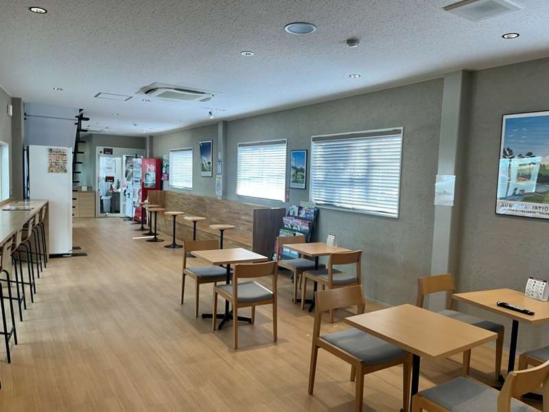 カフェ&ラウンジ